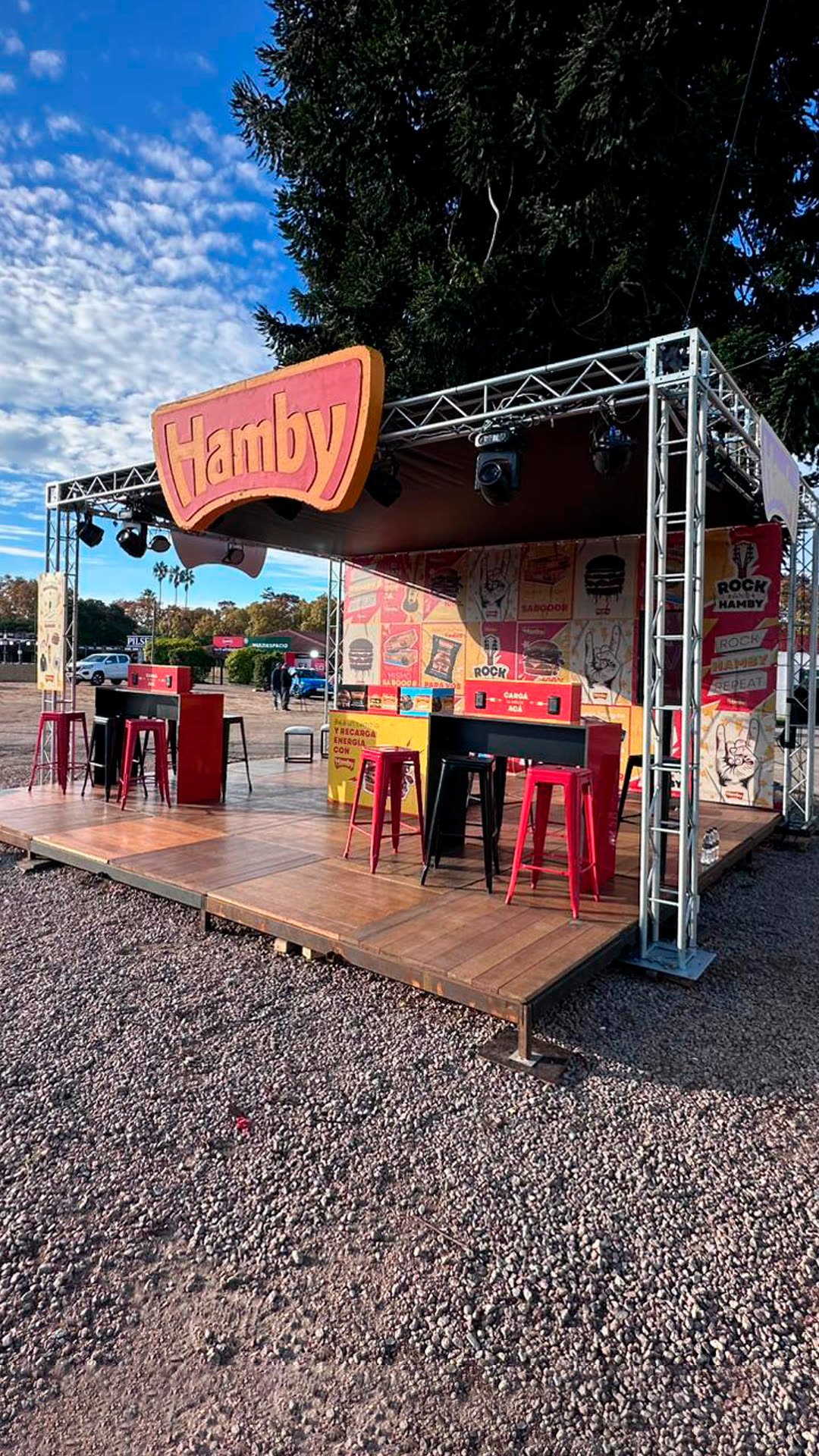 Stand Hamby — foto real construido